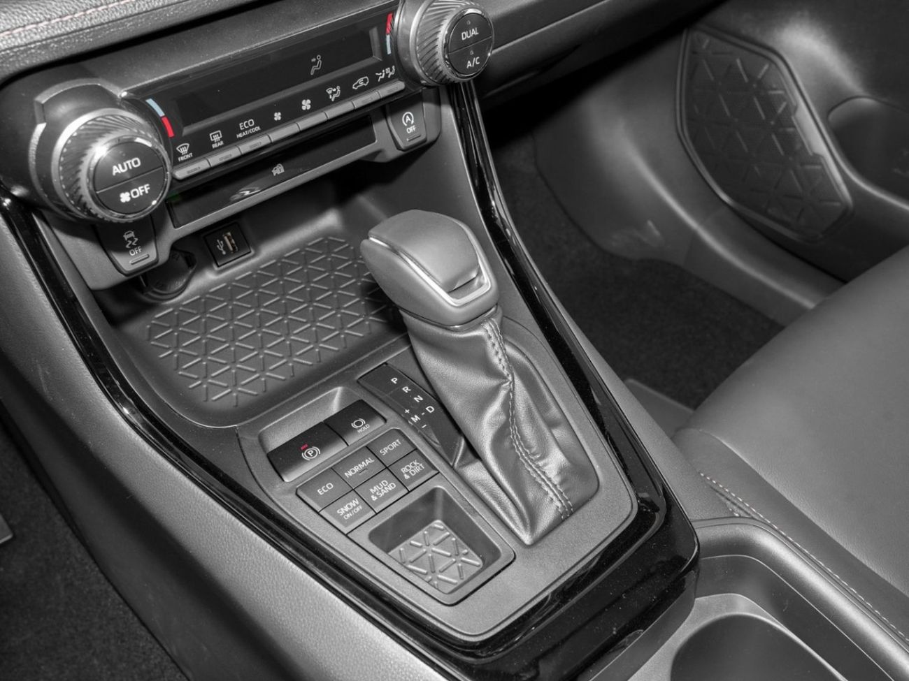 Toyota Wildlander TOYOTA WILDLANDER 2.0L 4WD FULL OPTION