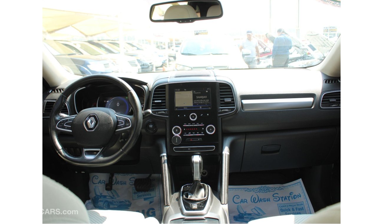 Renault Koleos ACCIDENTS FREE - 2 KEYS - FULL OPTION - GCC - CAR IS IN PERFECT CONDITION INSIDE OUT