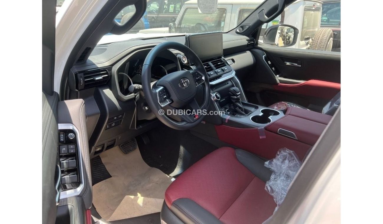 Toyota Land Cruiser LC300 GR-Sport 3.5L Twin Turbo Petrol