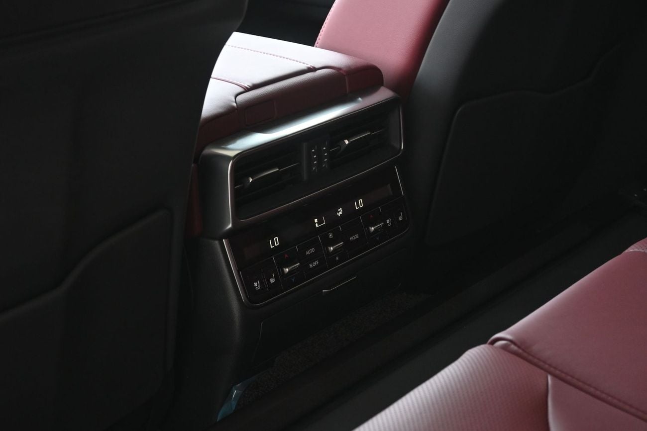 Lexus LX700h SIGNATURE 3.5L Twin-Turbo + Hybrid V6, Model 2026, Color Sonic