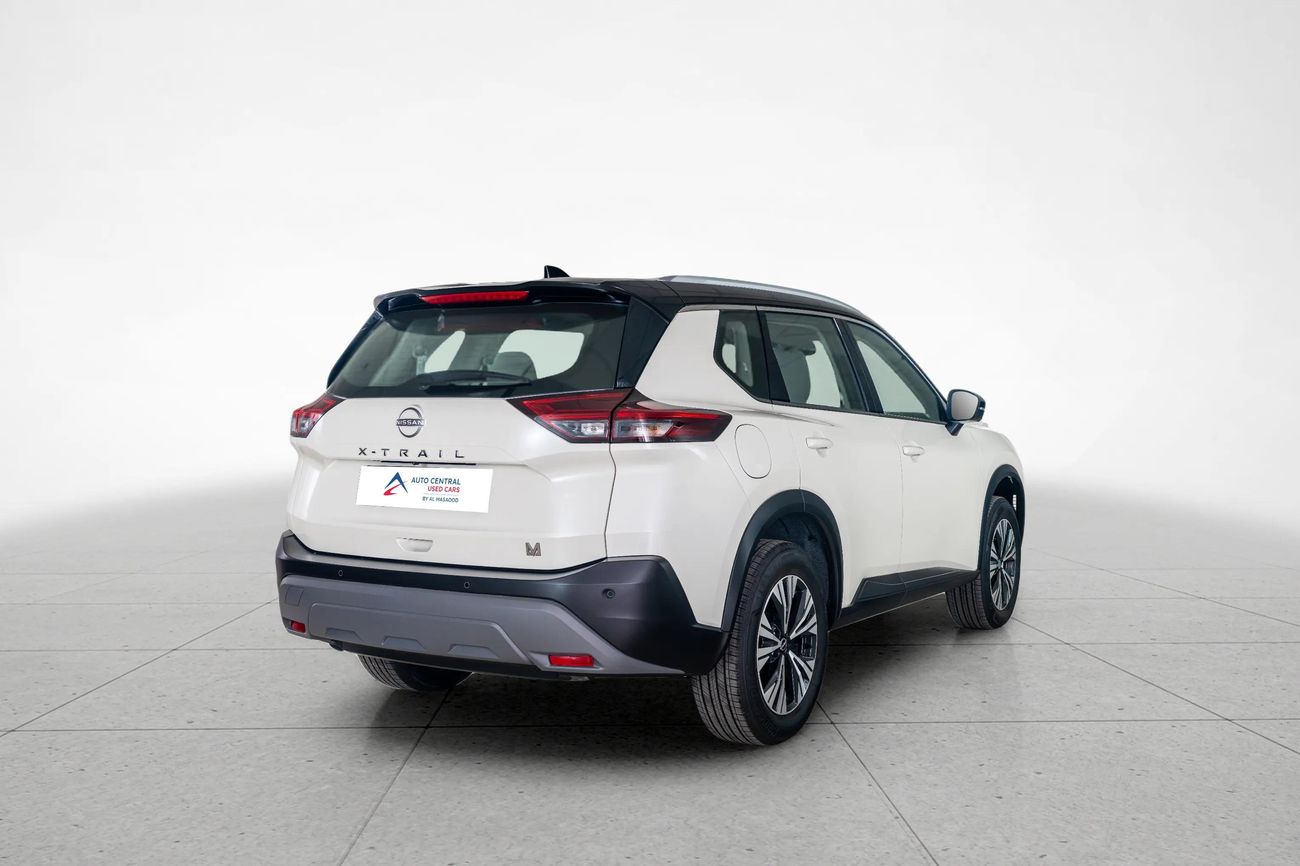 نيسان إكس تريل SV 2.5