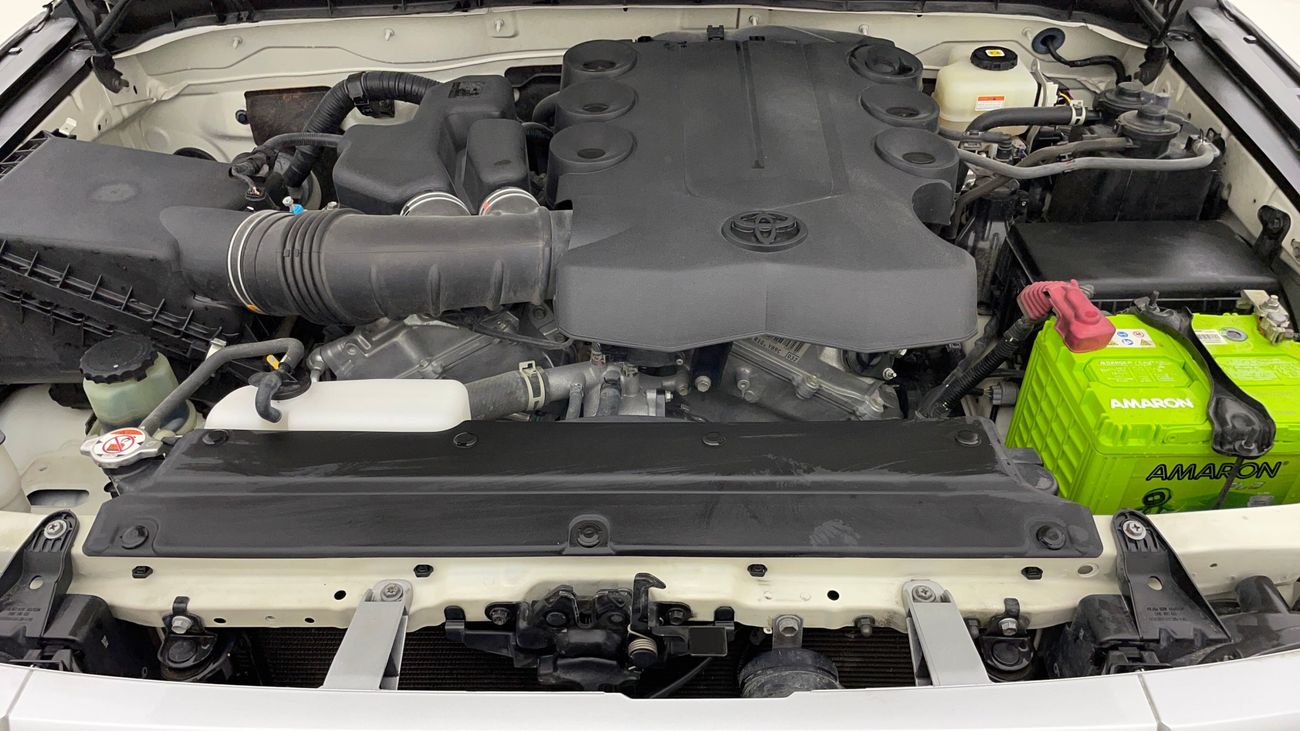 Toyota FJ Cruiser GXR 4 | Zero Down Payment | Home Test Drive