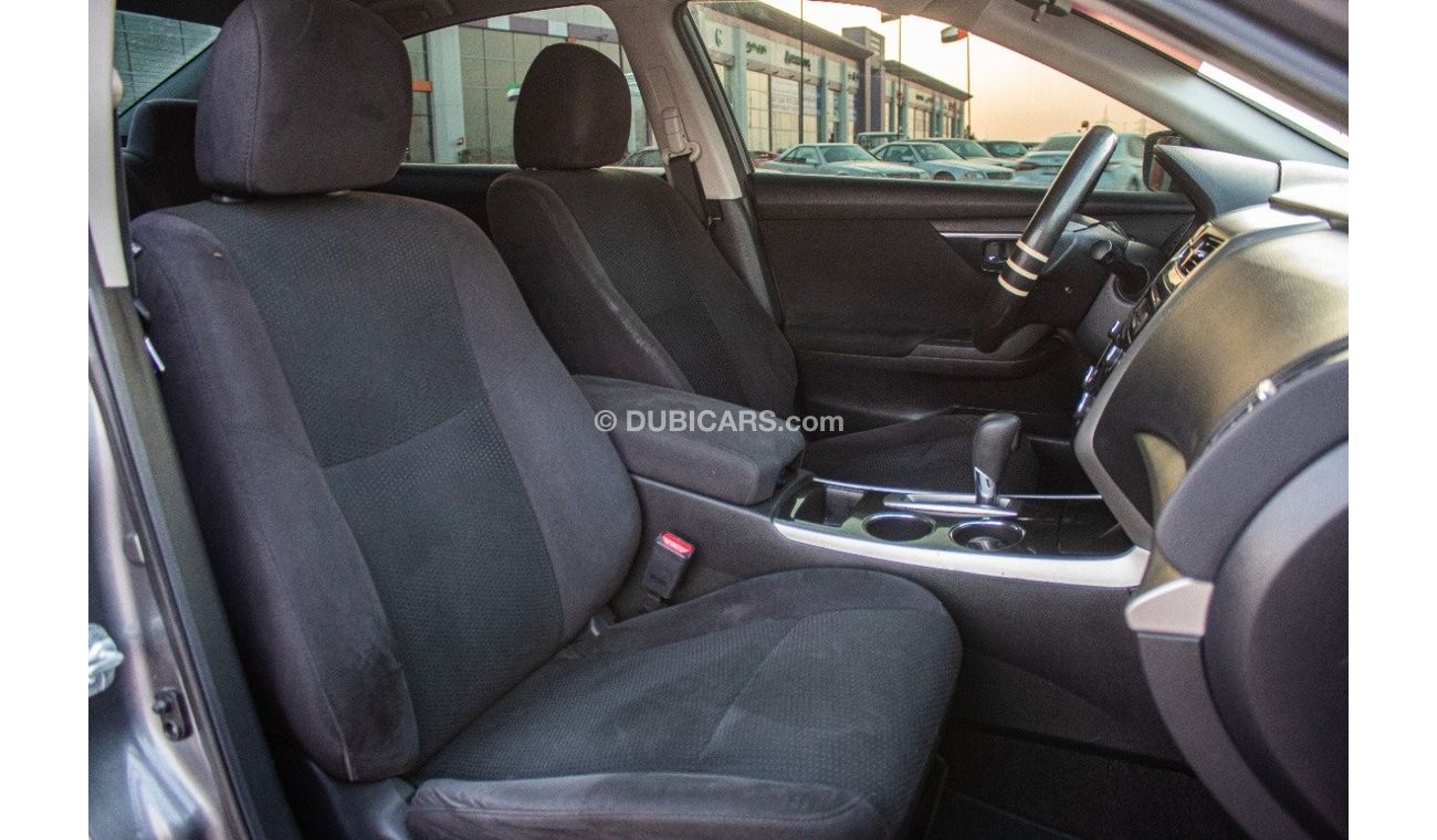 Nissan Altima S