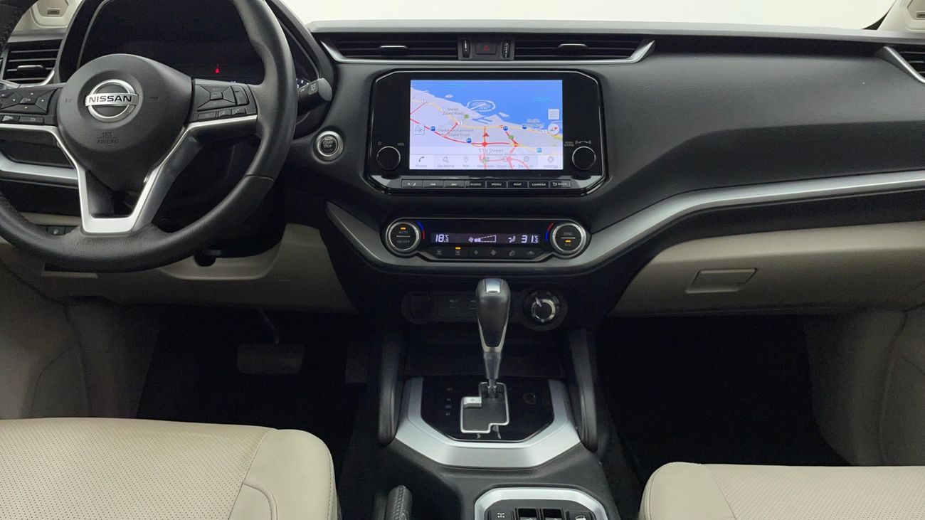 نيسان إكستيرا PLATINUM 2.5 | بدون دفعة مقدمة | اختبار القيادة في المنزل