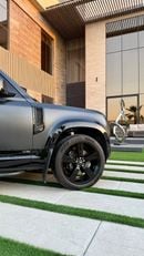 Land Rover Defender 110 X P525 5.0L