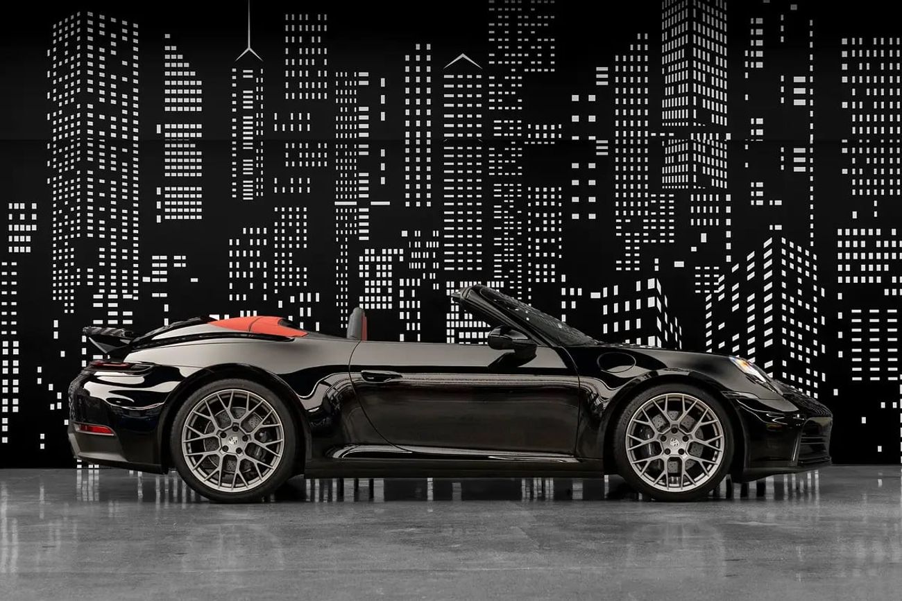 Porsche 911 Carrera 4 3.0L (444 HP) Convertible