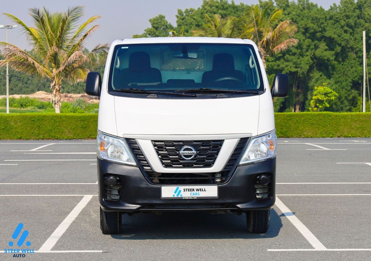 Nissan Urvan Std 2019 Dry Delivery Van 2.5L RWD - M/T Petrol - Standard Roof - GCC Specs - Book now