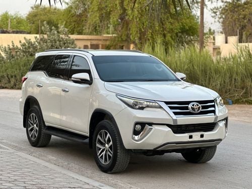 Toyota Fortuner VXR