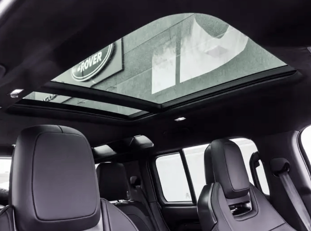 Land Rover Defender OCTA P635 Brand New  V8  Export Offer