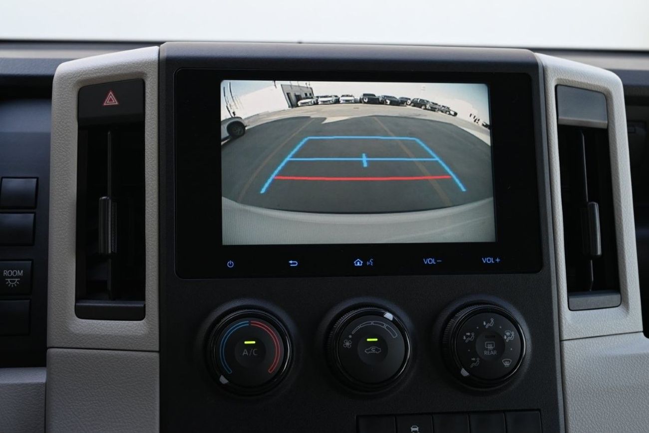 تويوتا هاياس 