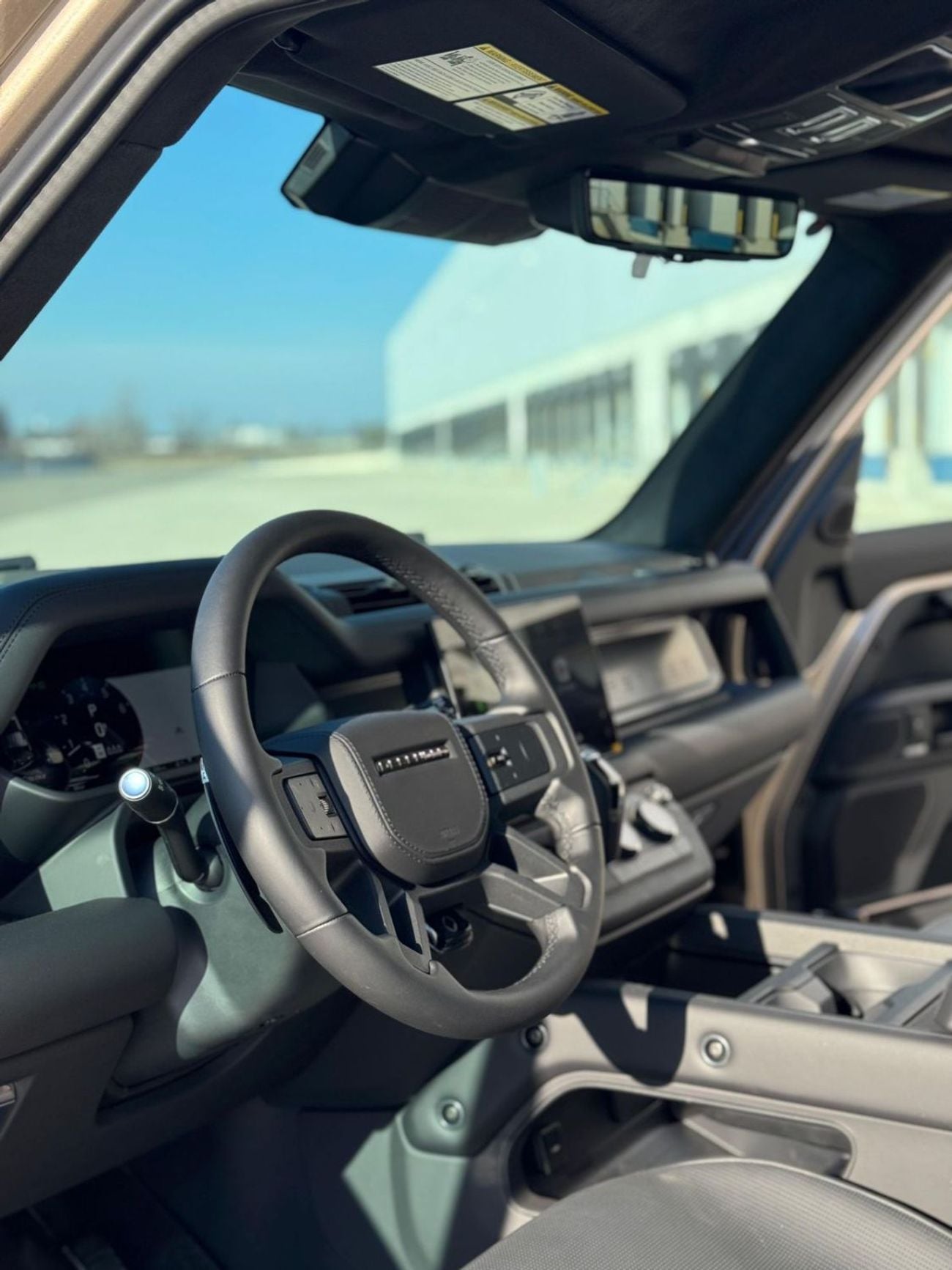 Land Rover Defender 110 OCTA P635  2026