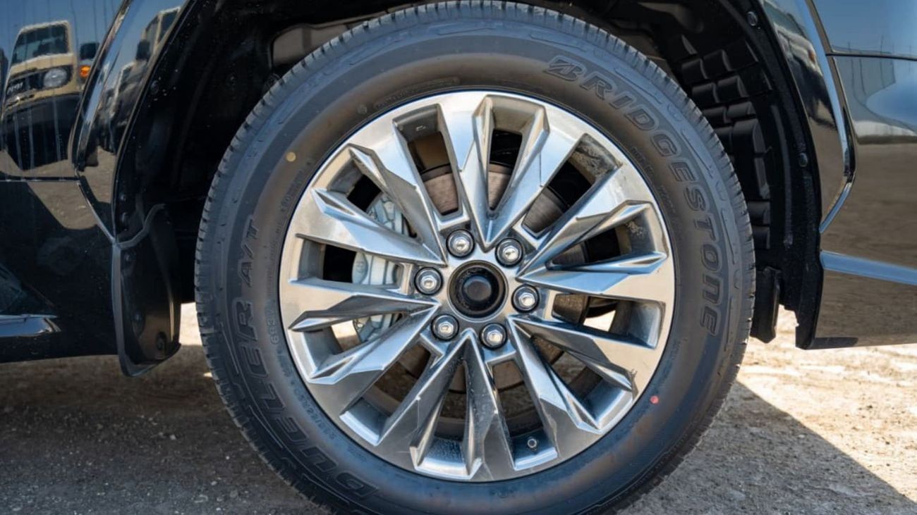 تويوتا لاند كروزر VX-V 4.0L | Petrol | V6 | Automatic | 7 Seater | 4 Door