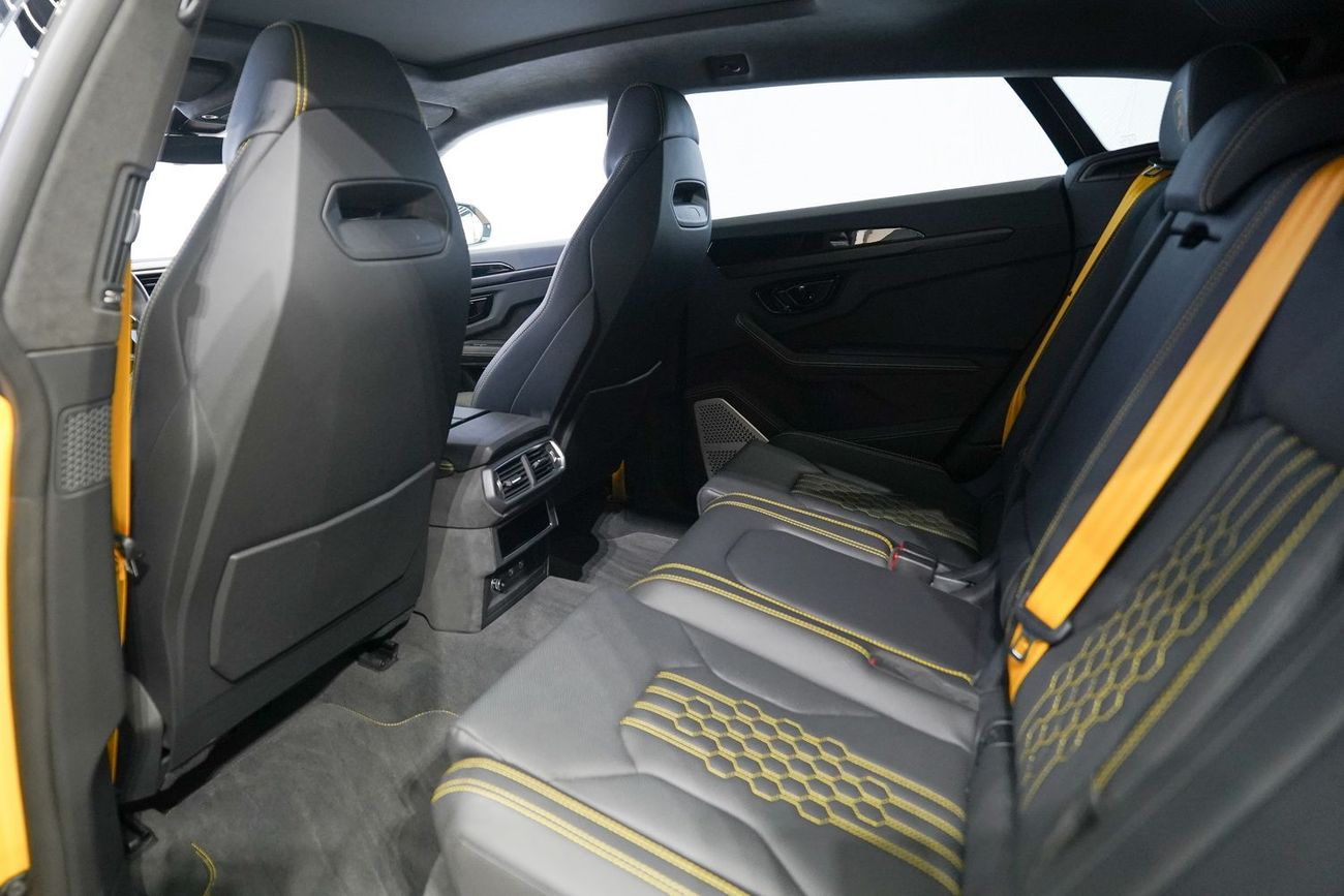 Lamborghini Urus STD 4.0T V8 SE