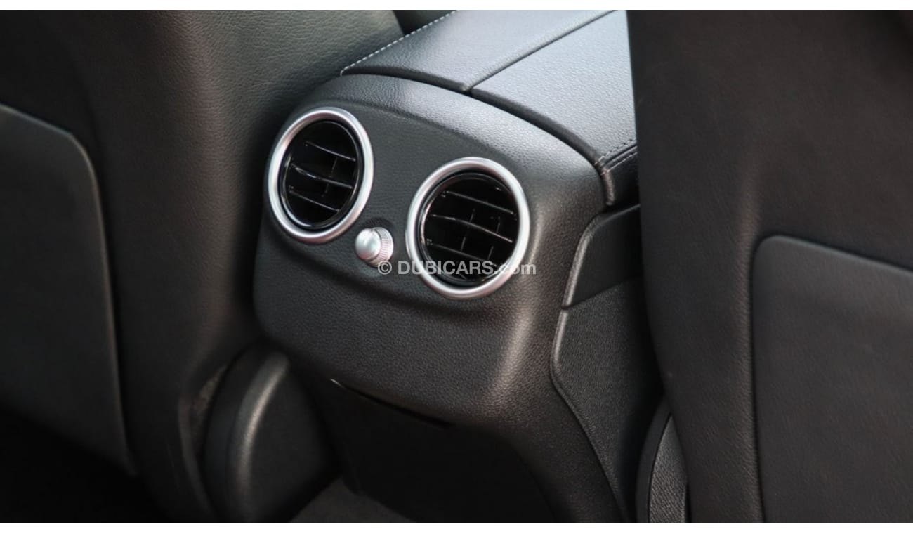 Mercedes-Benz C 300 4 MATIC