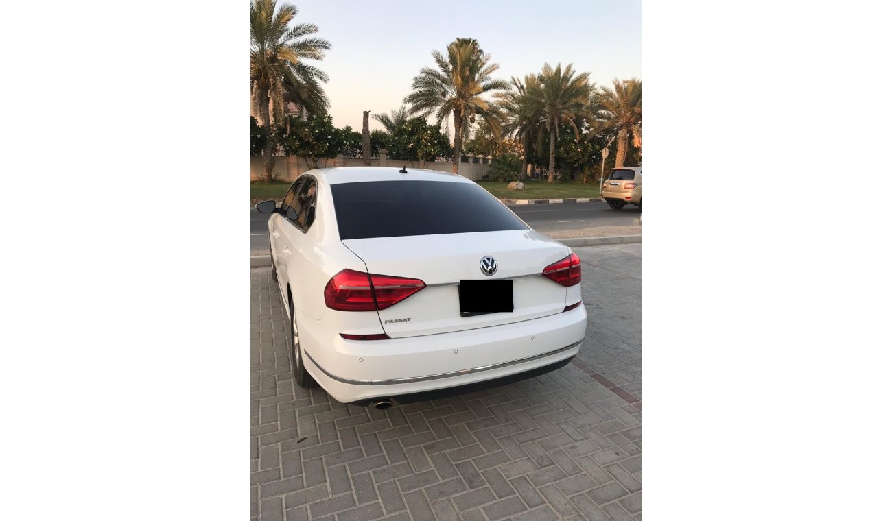 فولكس واجن باسات 550X60 0% DOWN PAYMENT, MID OPTION , CRUISE CONTROL , BLUETOOTH