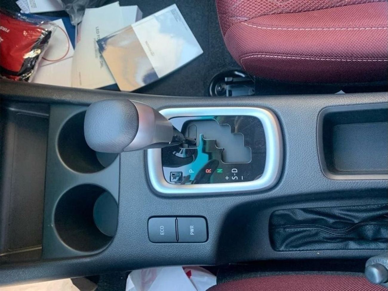 تويوتا هيلوكس TOYOTA HILUX 2.7L SGLX 2025 MODEL PETROL 4WD AUTOMATIC