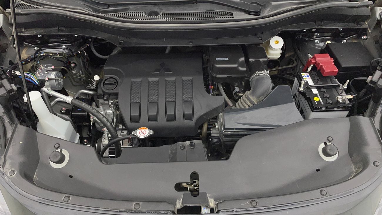 Mitsubishi Xpander H/L PREMIUM 1.5 | Zero Down Payment | Home Test Drive