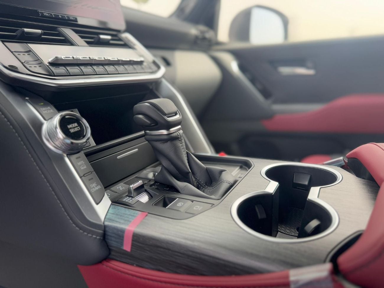 تويوتا لاند كروزر