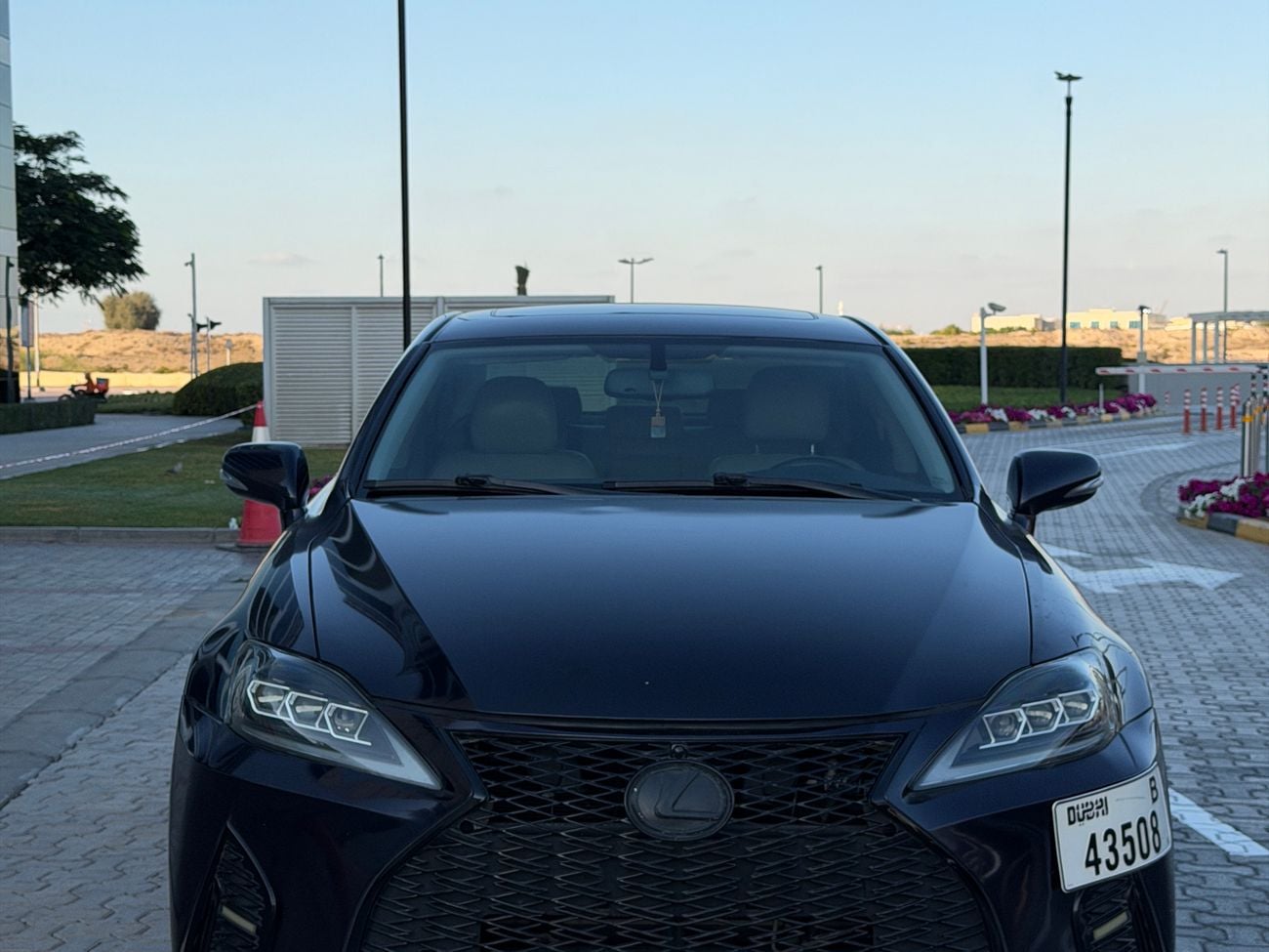 لكزس IS 250 PREMIER