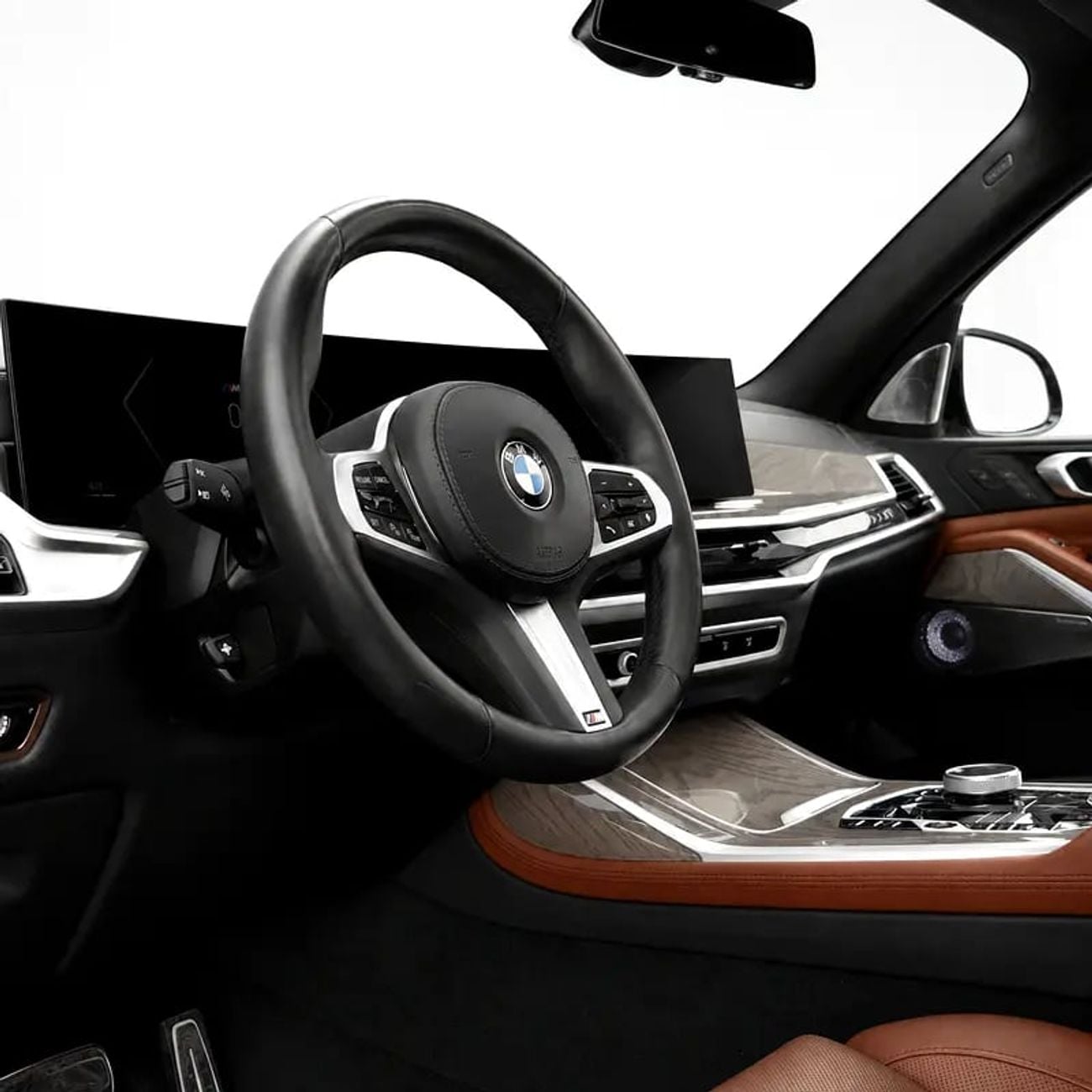 BMW X7 XDRIVE40I M SPORT 5,269 P.M • 0% Downpayment • 40i M Sport • Agency Warranty