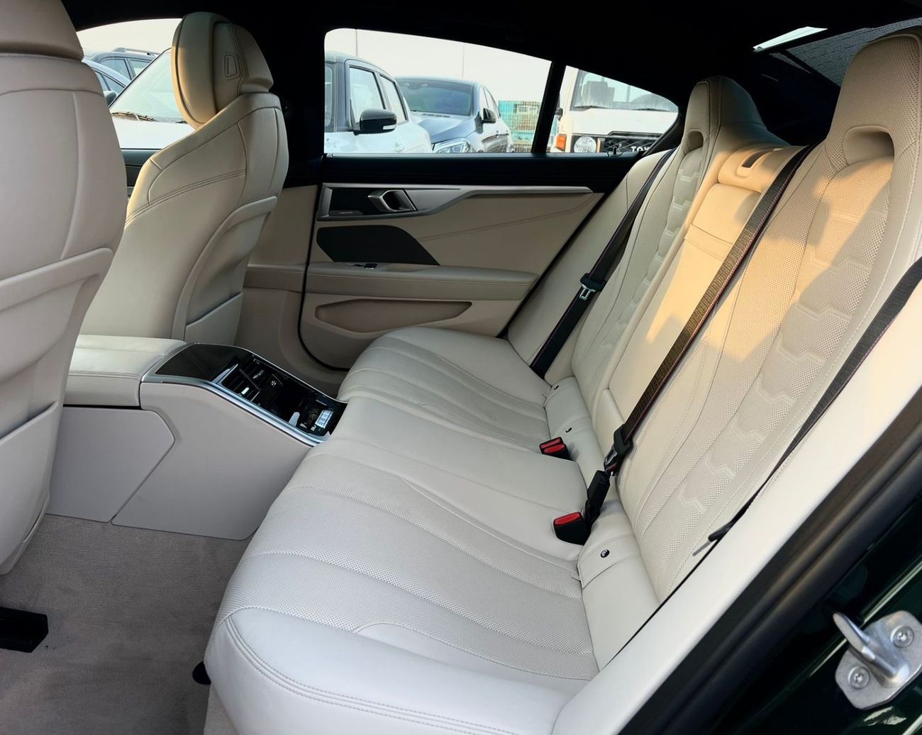 بي أم دبليو 840i BMW 840 M KIT 2024 GCC FULL