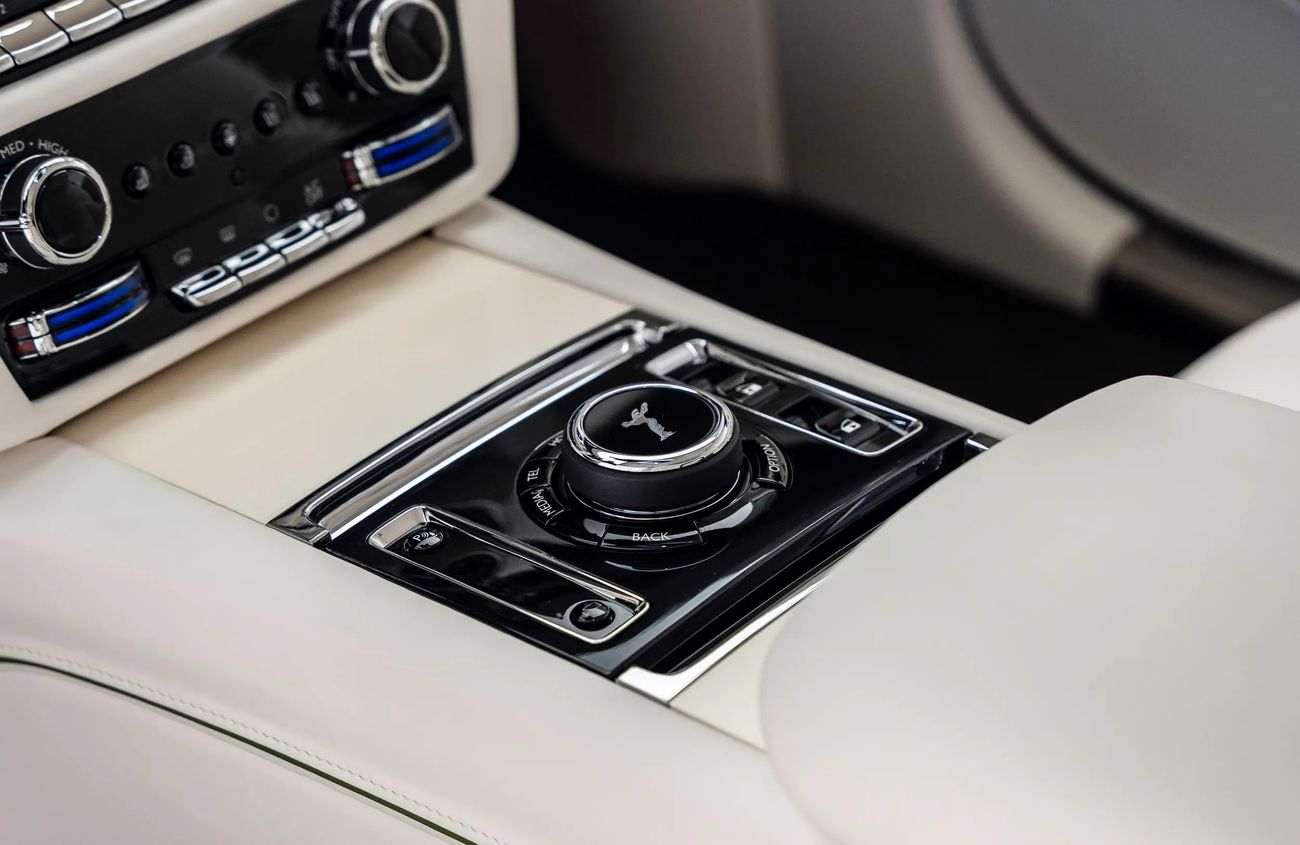 Rolls-Royce Spectre Dual Electric Motors | Warranty