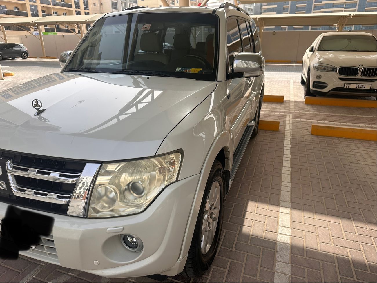 ميتسوبيشي باجيرو Platinum 3.5L