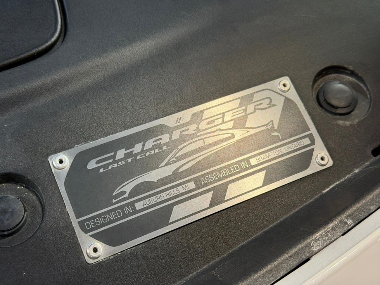 دودج تشارجر SRT8 6.4L