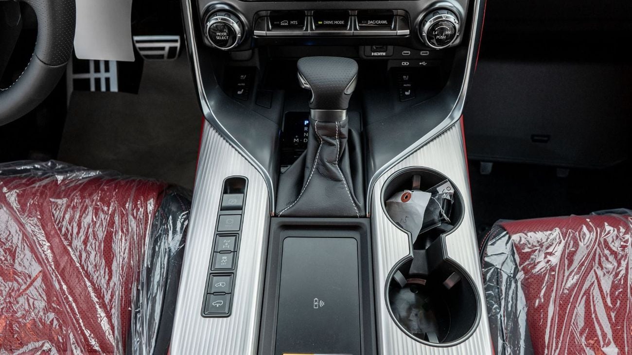 لكزس LX 600 2026 Lexus LX600 F-Sport 3.5L AT Petrol (Green-Red)