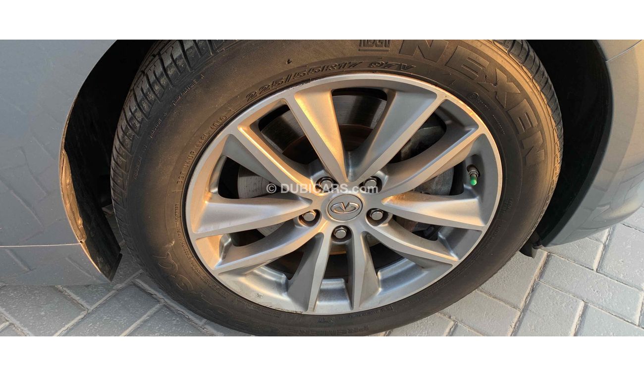 Infiniti Q50 2,0 T. V4  GCC