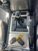 Toyota Land Cruiser GXR Land Cruiser ,Fuel Diesel ,Capacity 4500 cc ,Right Hand Drive ,For Export Only