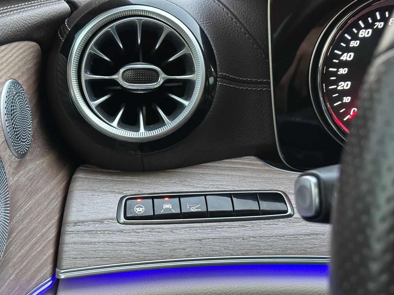 مرسيدس بنز E 400 كوبيه