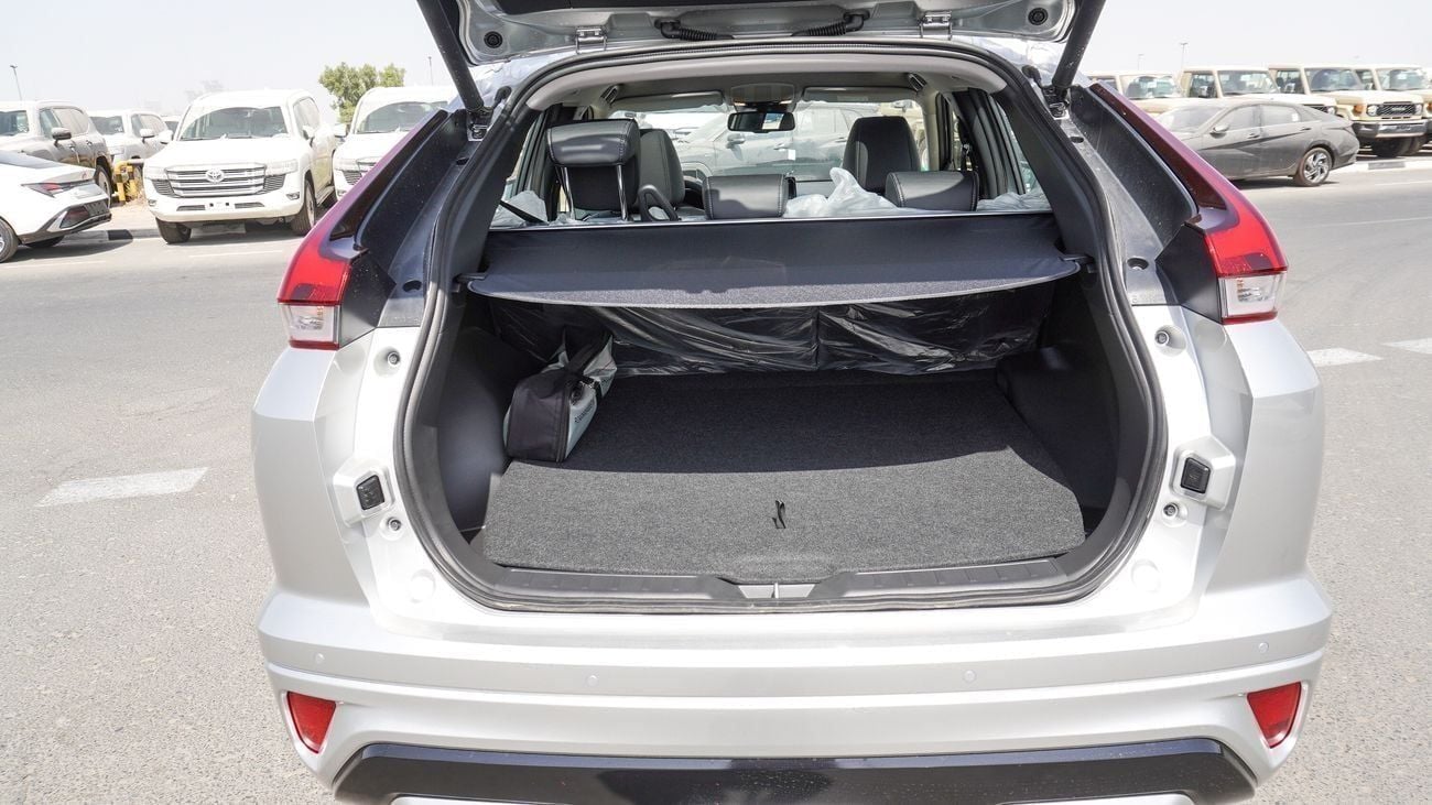 ميتسوبيشي إكلبس كروس Brand New Mitsubishi Eclipse Cross HighLine 2026 Export 1.5L 2WD Petrol|Silver/Black|ECLIPSECROSS-GL