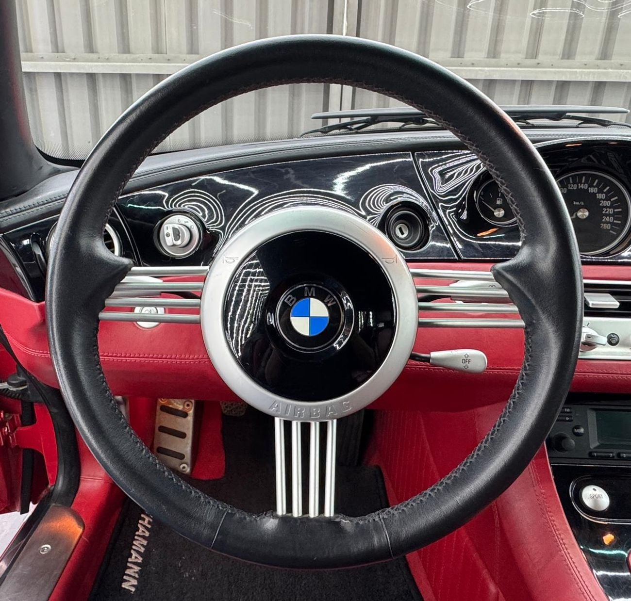 BMW Z8 4.9L,V8 ,   6 Speed Manual