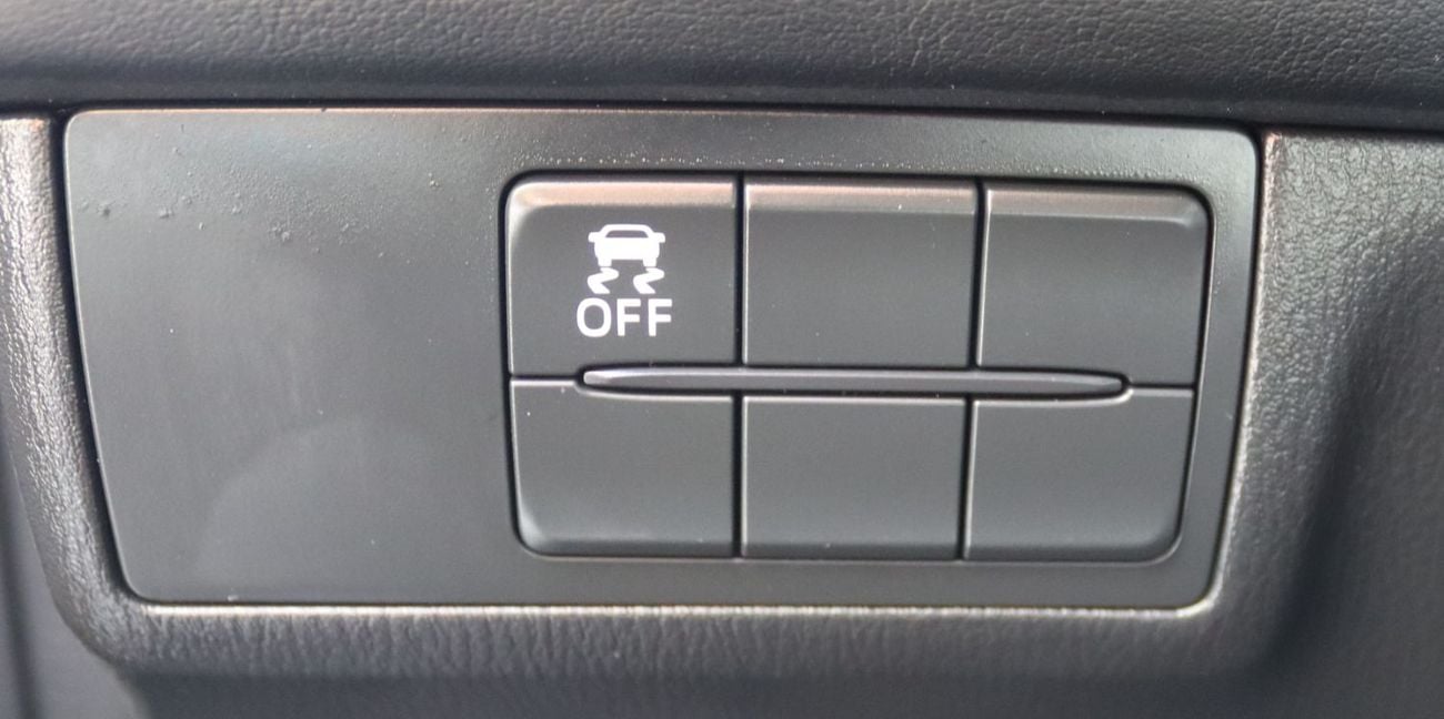 مازدا 6 مازدا 6 موديل 2023 - خليجى - بدون حوادث - محرك 2.5L - بحاله ممتازه