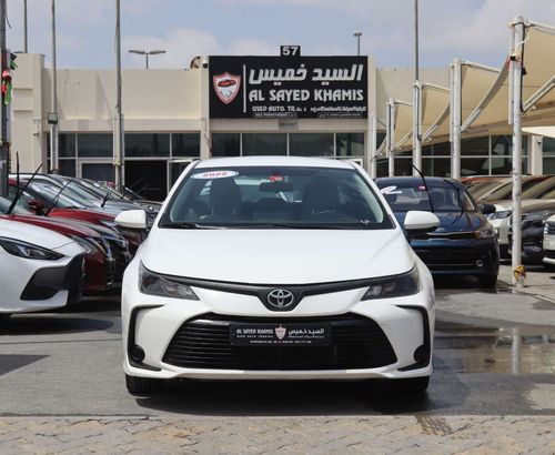 تويوتا كورولا تويتا كورولا -2022 - خليجى - بدون حوادث- 1.6. XLI- ممشى قليل - بحاله ممتازه فى الداخل والخارج