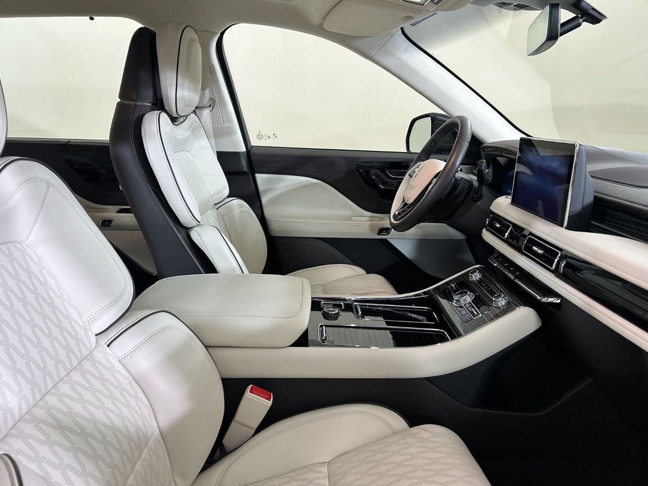 Lincoln Aviator Presidential 3.0L AVI923 AVIATOR PRESIDENTIAL AWD 3.0L TWIN TURBOCHARGED