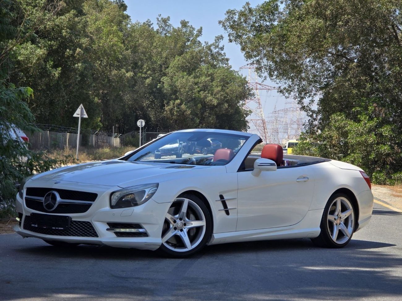 Mercedes-Benz SL 500 Std 4.7L MERCEDES SL-500 2014 GCC ORGINAL PAINT // ACCIDENT FREE // PERFECT CONDITION