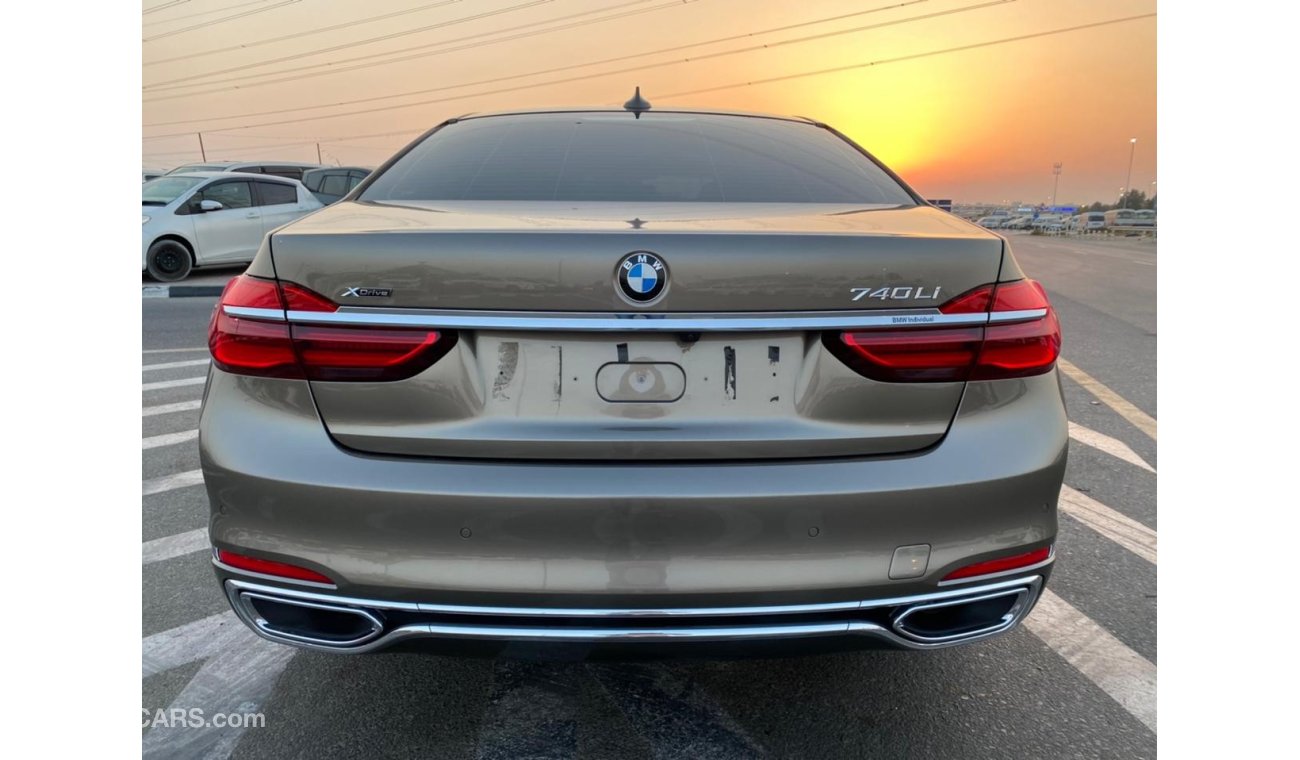 بي أم دبليو 740 2017 BMW 740Li XDRIVE WITH LOW MILEAGE