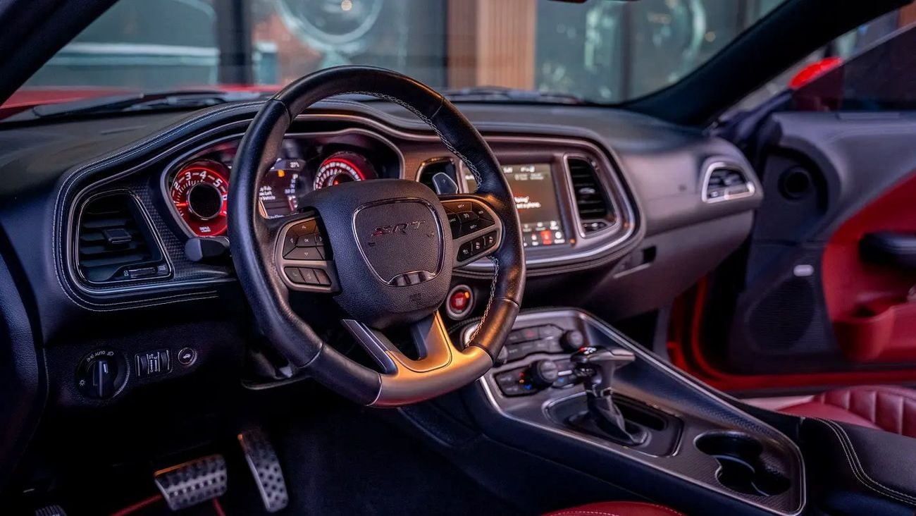 دودج تشالينجر SRT Hellcat | Very Clean and Low Mileage | Full Service History | PPF