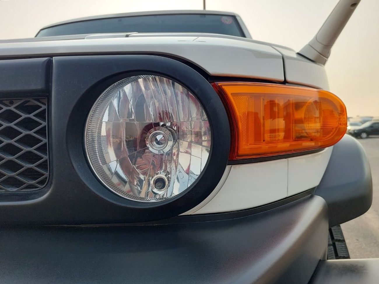 Toyota FJ Cruiser TOYOTA FJ CRUISER SUV RHD 2014 MODEL 4.0 L PETROL AUTOMATIC(PM29235)