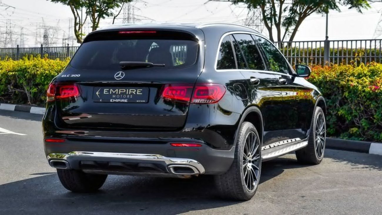 Mercedes-Benz GLC 300 4MATIC Mercedes GLC300 AMG / 2021 / USA