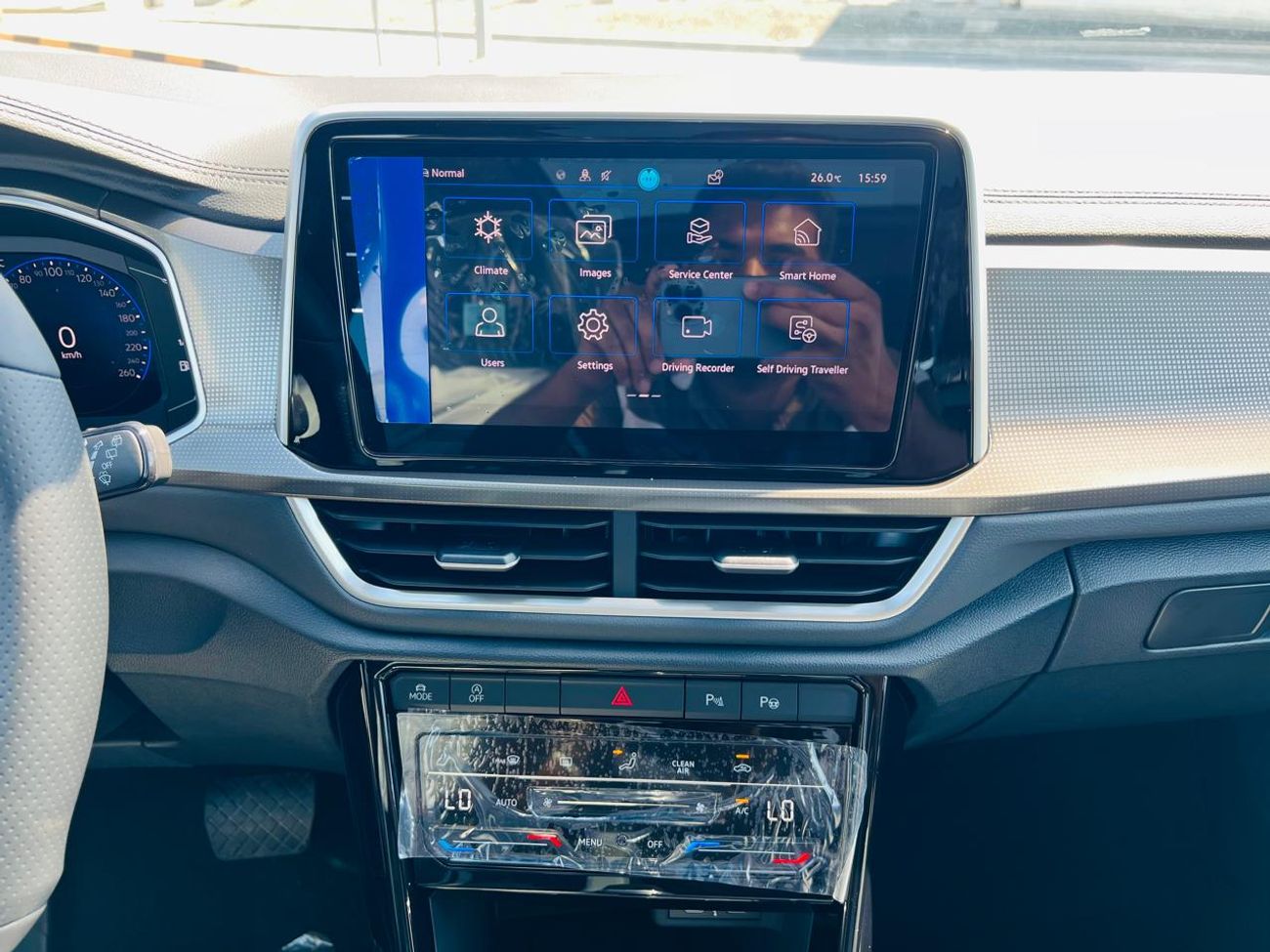 فولكس واجن T ROC 1.4L TSI R-Line