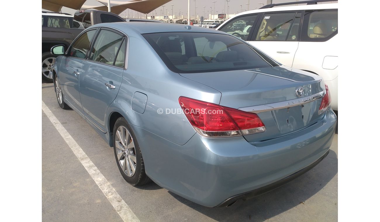 تويوتا افالون