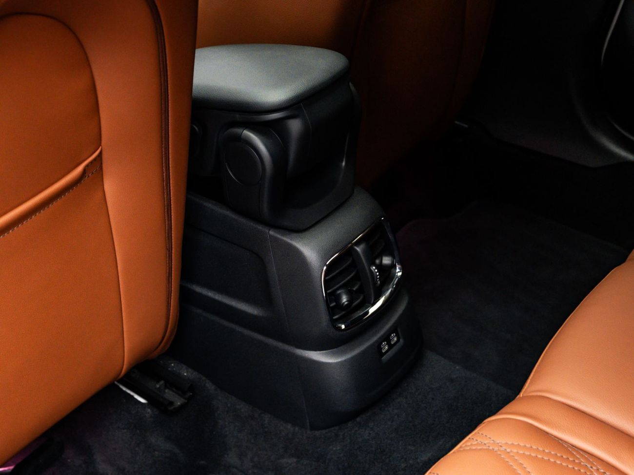 Mini Countryman The BEST Ramadan Offer in the UAE - Limited Time Only, February 2027 Warranty + Service Contract