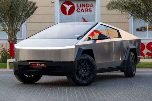 Tesla Cybertruck AWD Tesla Cybertruck Cyberbeast Foundation Series 2024 American Spec