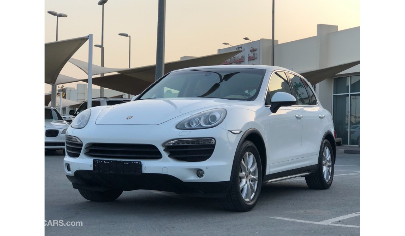 Porsche Cayenne S PORSCHE CAYENNE S MODEL 2014 GCC car perfect condition full option panoramic roof leather seats back