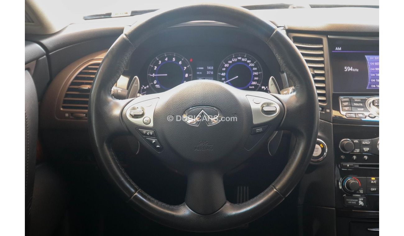 Infiniti QX70 S51