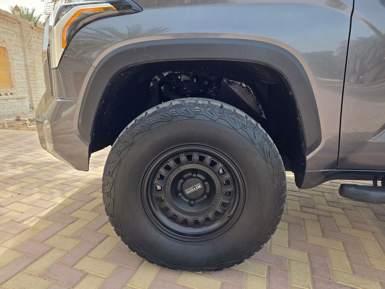 Toyota Tundra 2024 SR5 V6 twin turbo 389hp 4x4 LOW MILEAGE In perfect condition