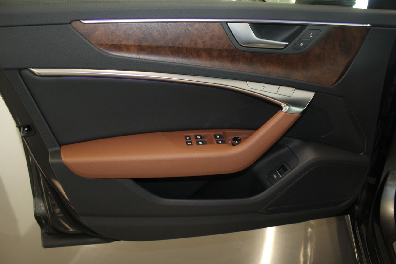 أودي A6 A6 40 TFSI 190hp Executive (Ref#5771)